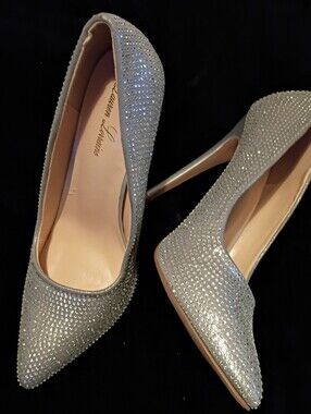 Lauren Lorraine Daze Silver Rhinestone Pointed Toe StLauren Lorraine Daze Silver